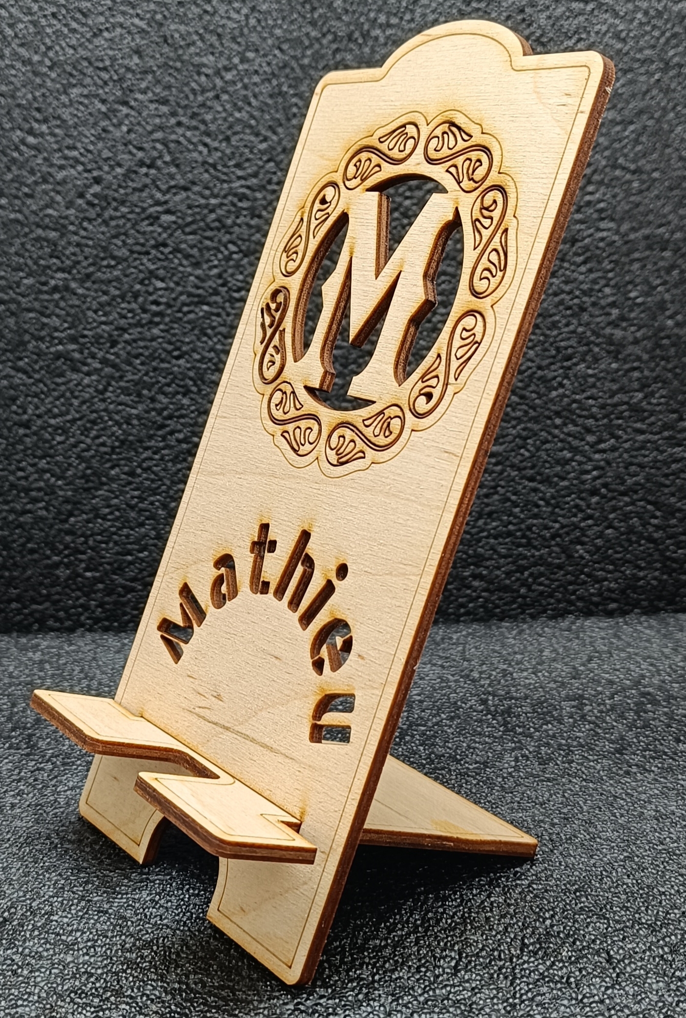 Support Téléphone en Bois – Personnalisable – Image 2