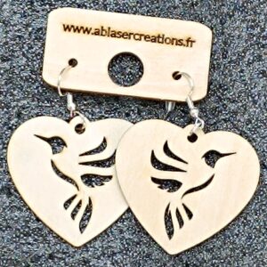 Boucles d’Oreilles Cœurs en Bois