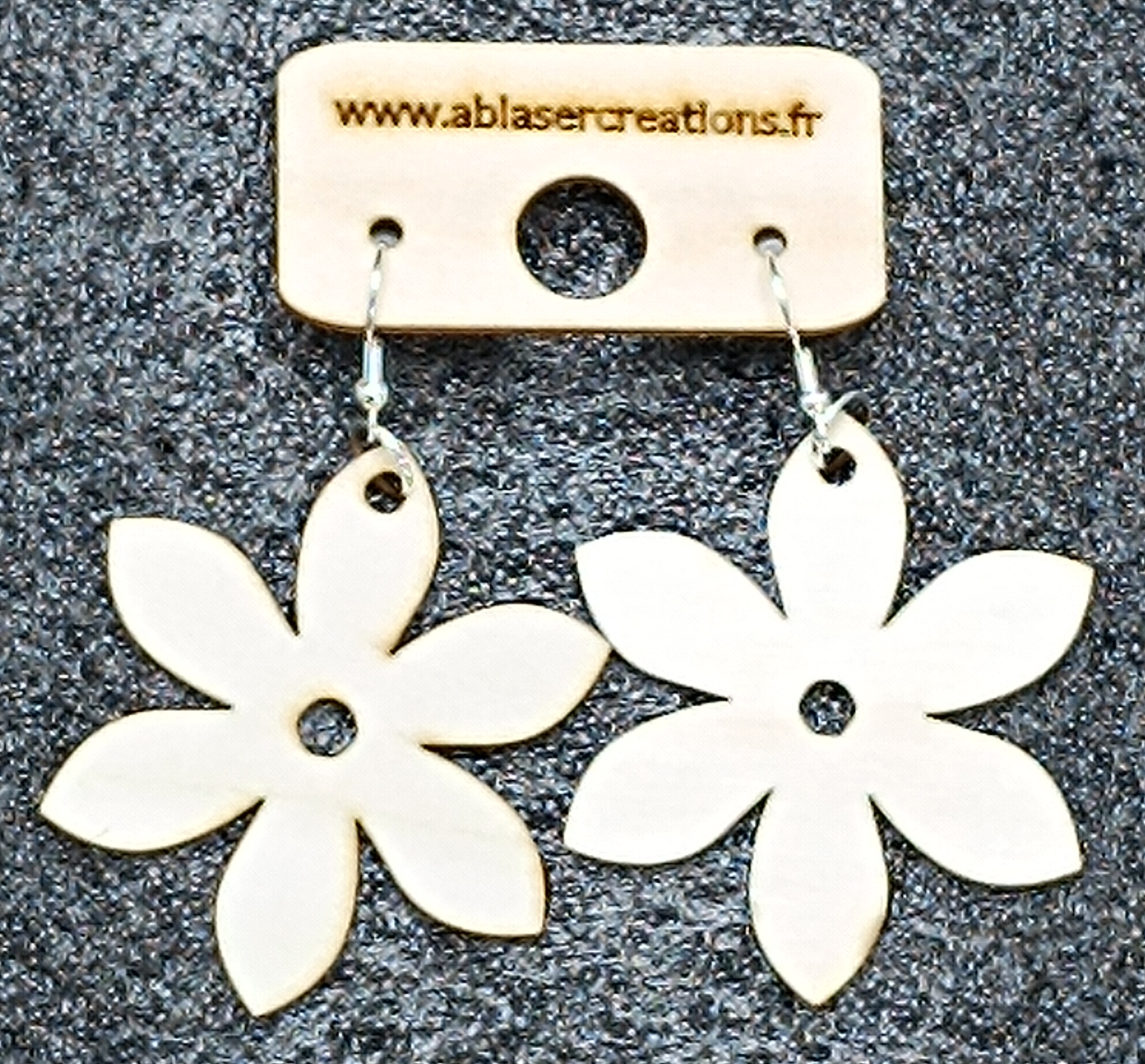 Boucles d’Oreilles en Bois – Image 22