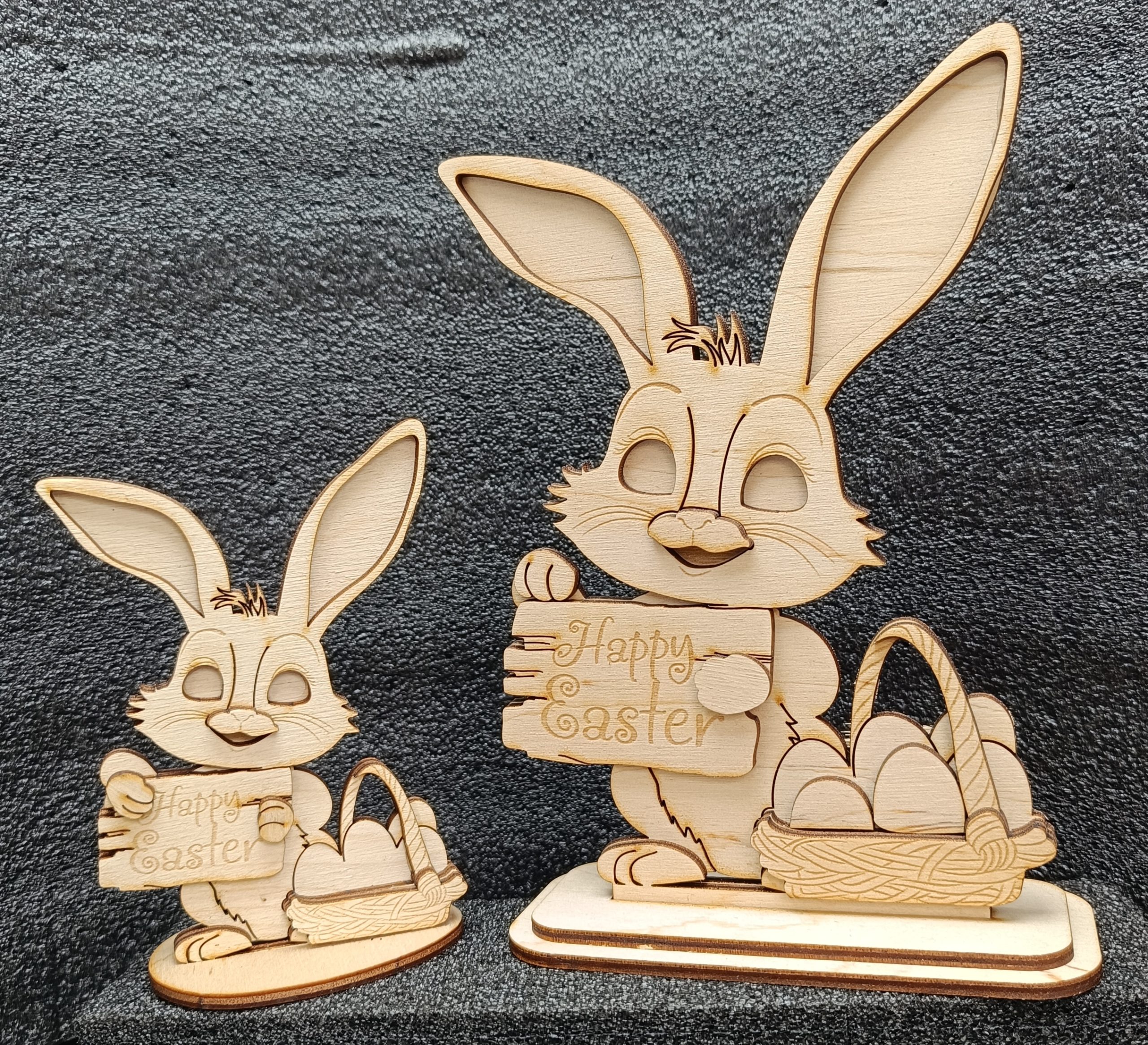 Duo de Lapins en Bois