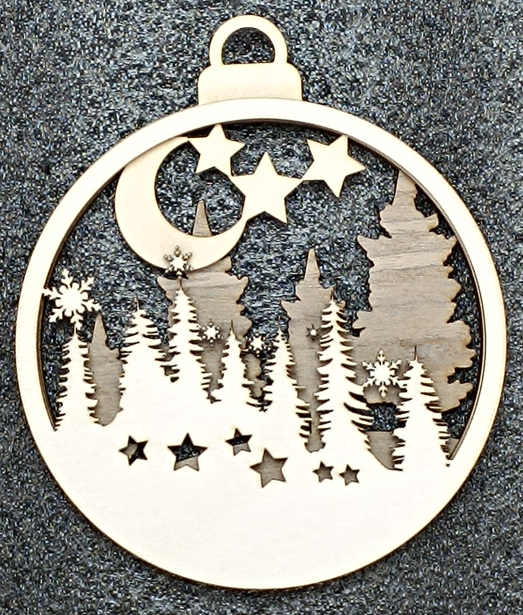 Petite Boule de Noël en Bois 3D – Image 8