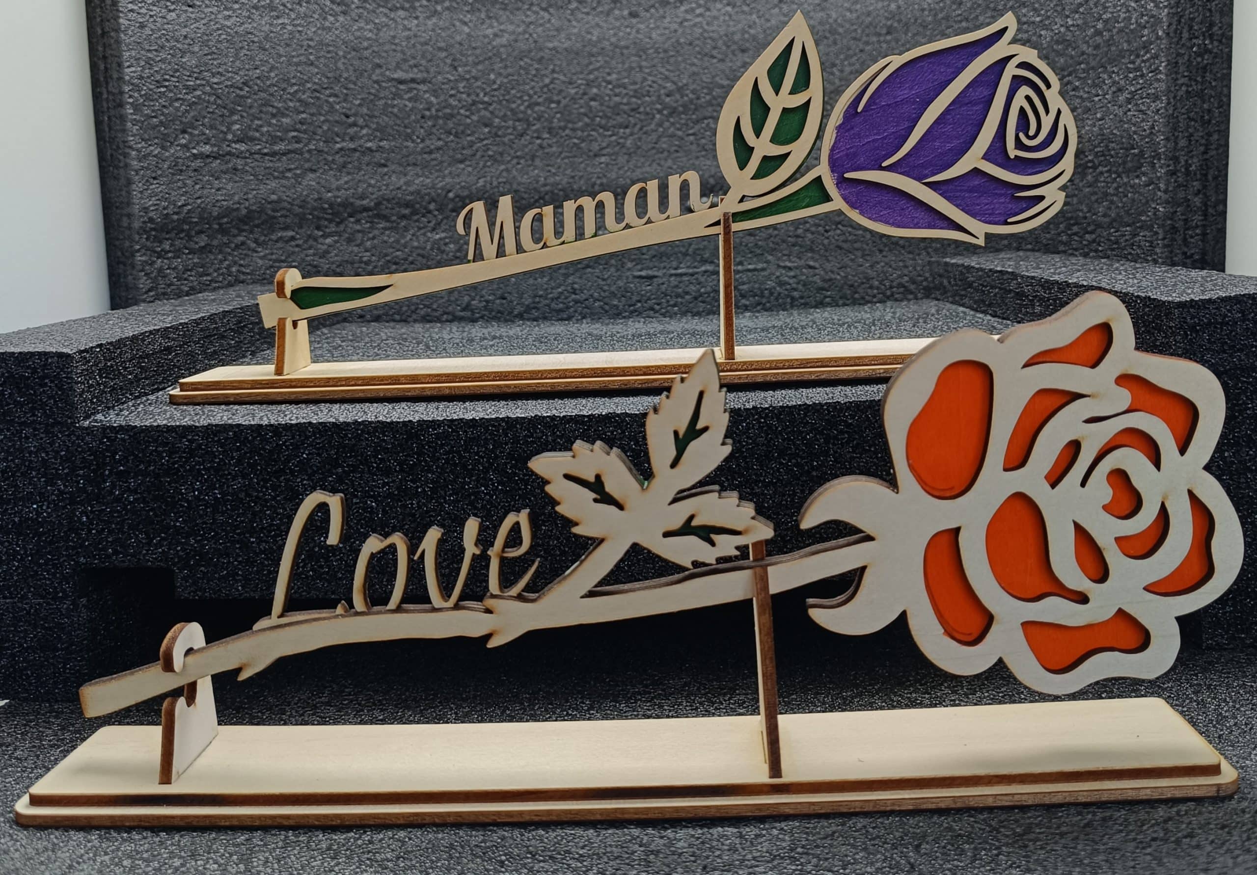 Fleur en Bois sur support – Image 6