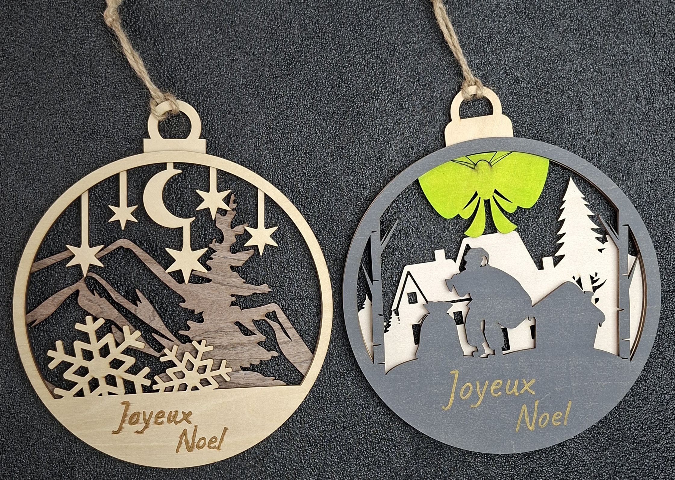 Grande Boule de Noël en Bois 3D