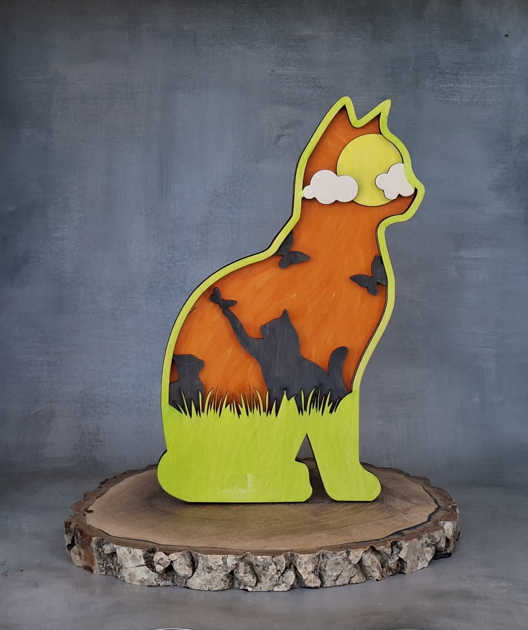 Chat en Bois Multicouches – Image 3