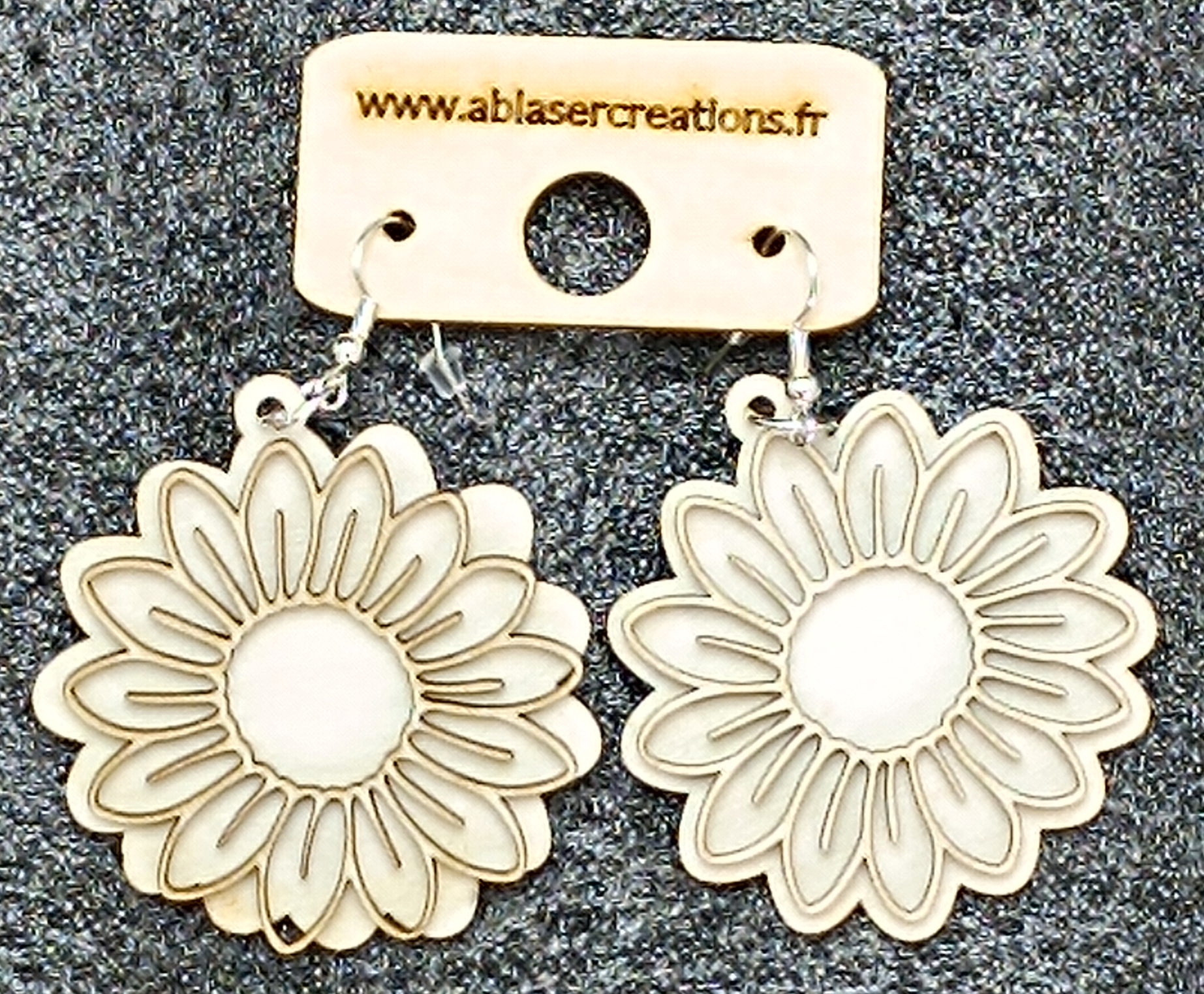 Boucles d’Oreilles en Bois – Image 7