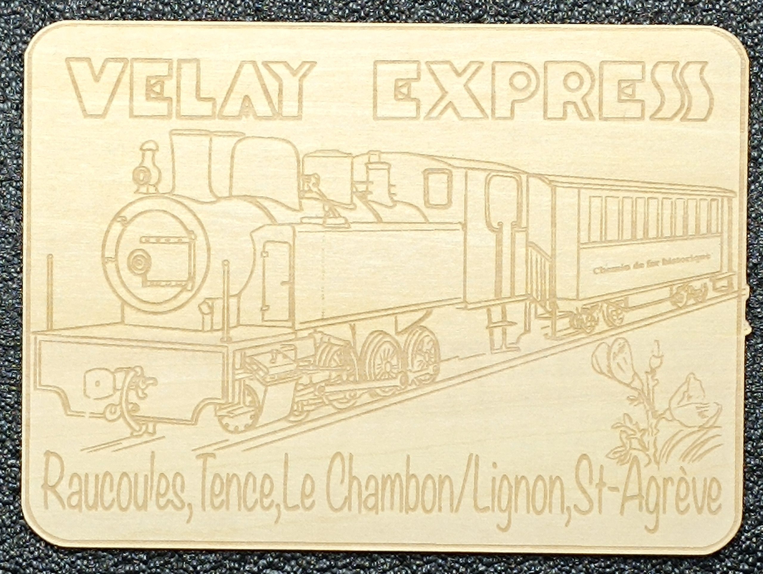 Carte postale Locomotive en bois