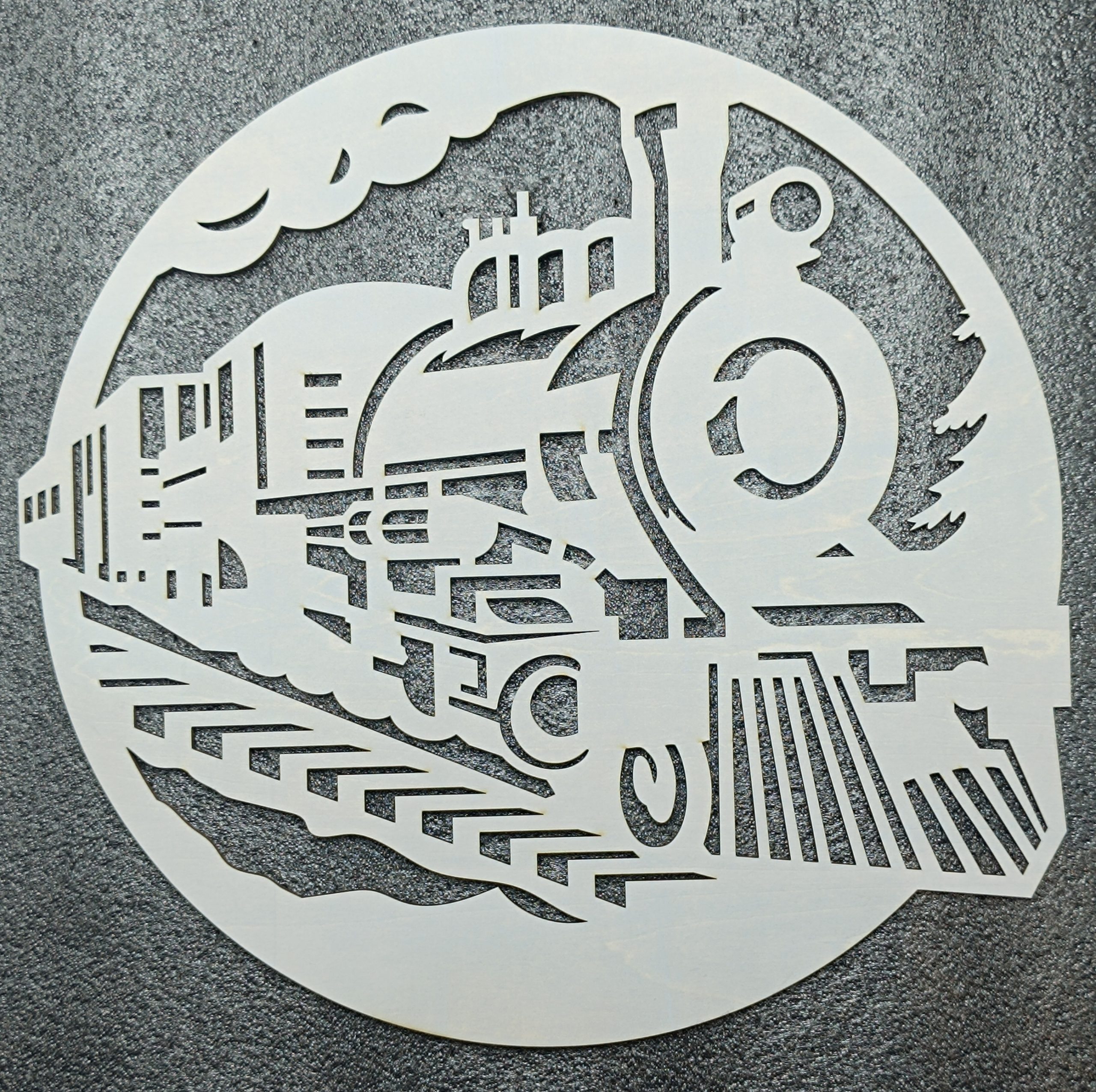 Découpe murale Locomotive en bois – Image 2