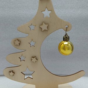 Sapin de Noël en bois découpé et gravé