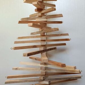 Sapin en bois pivotant
