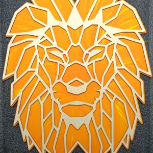 Lion géométrique en bois