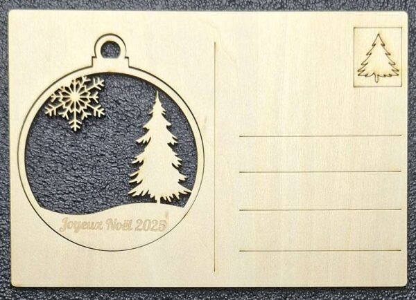 Carte postale de Noël en bois – Sapin et flocon