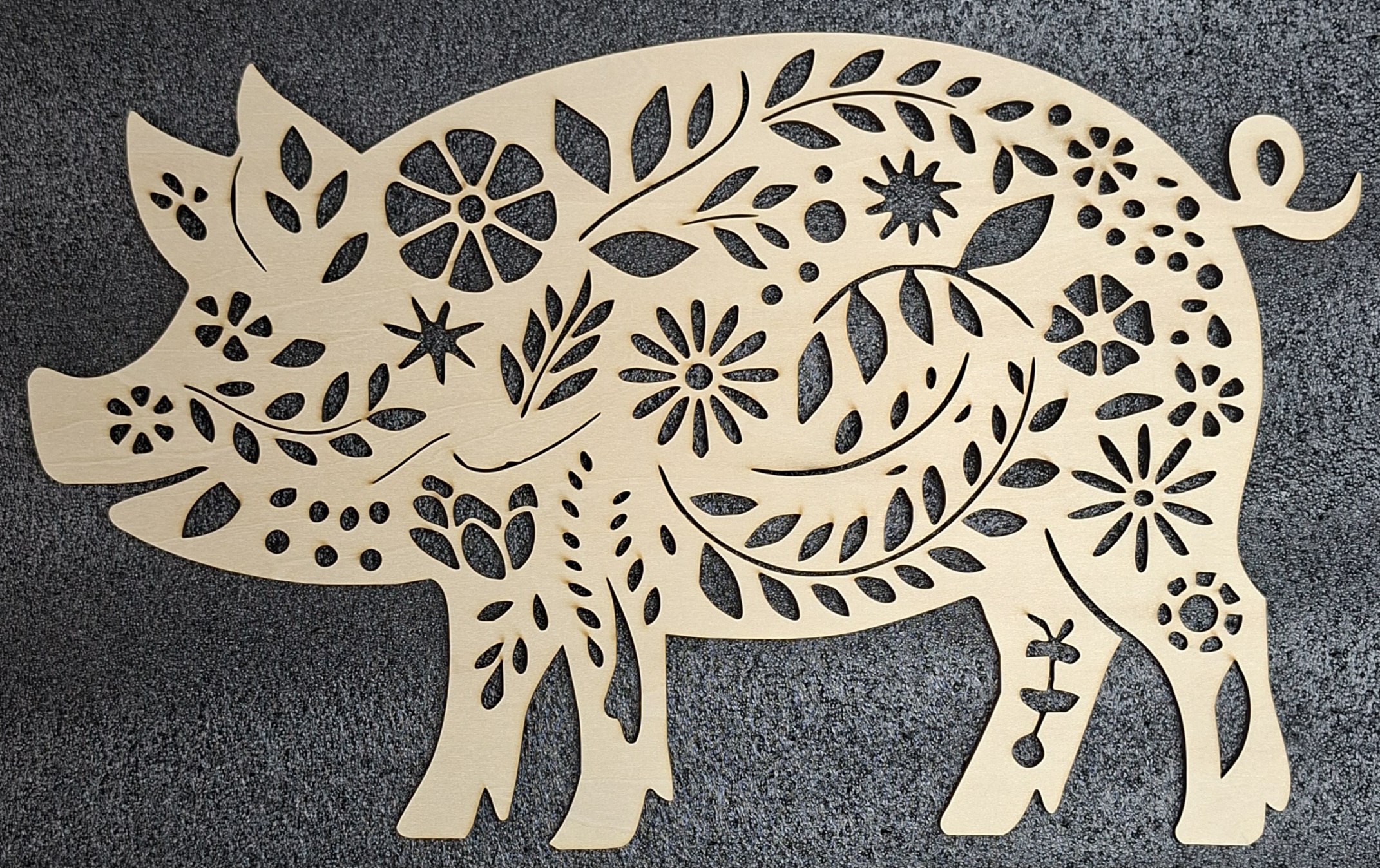 Cochon floral en bois à décorer