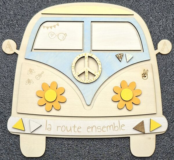 Plaque Combi Volkswagen bleu en bois multicouches