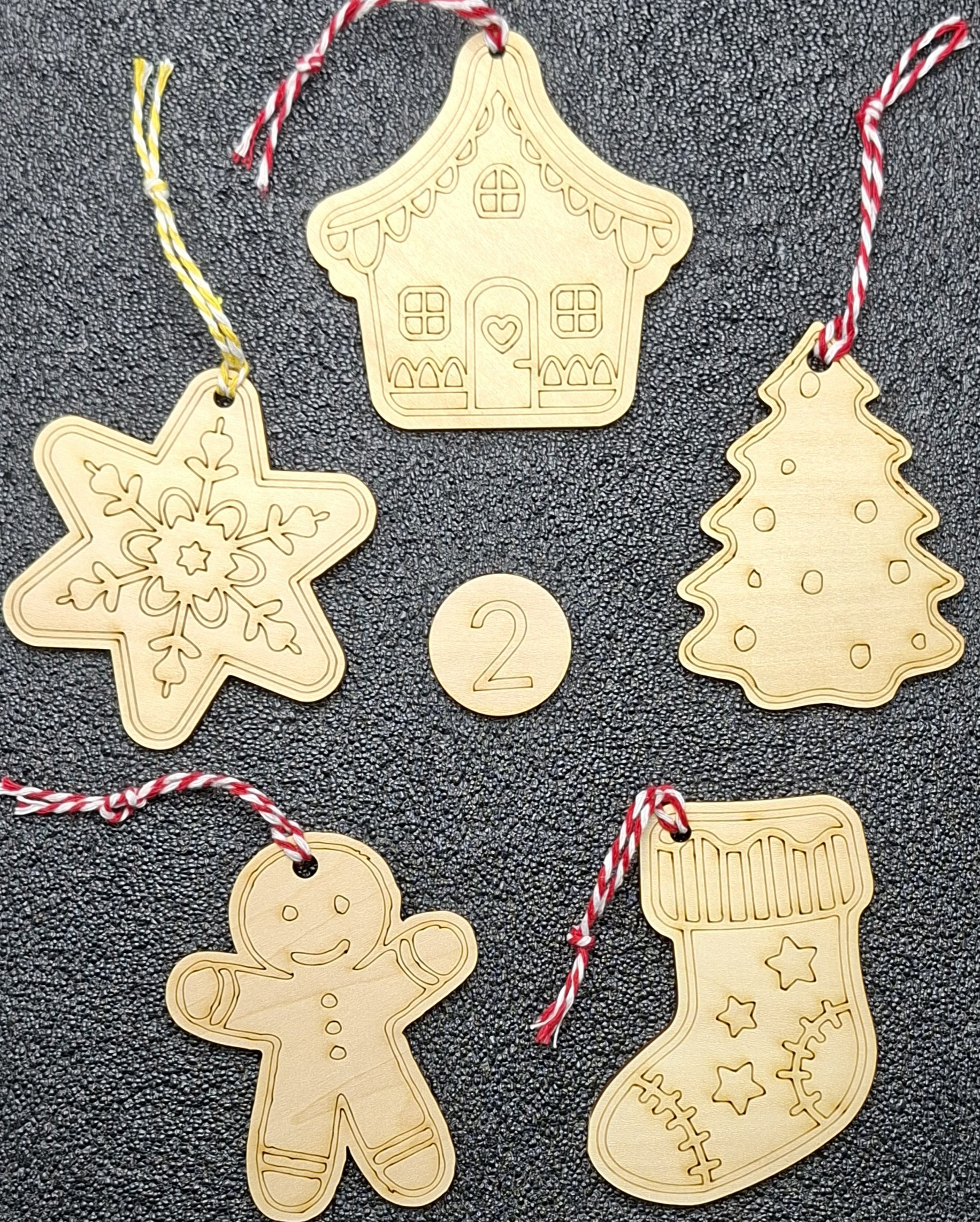 Lot de boules de Noël en bois à colorier – Image 2
