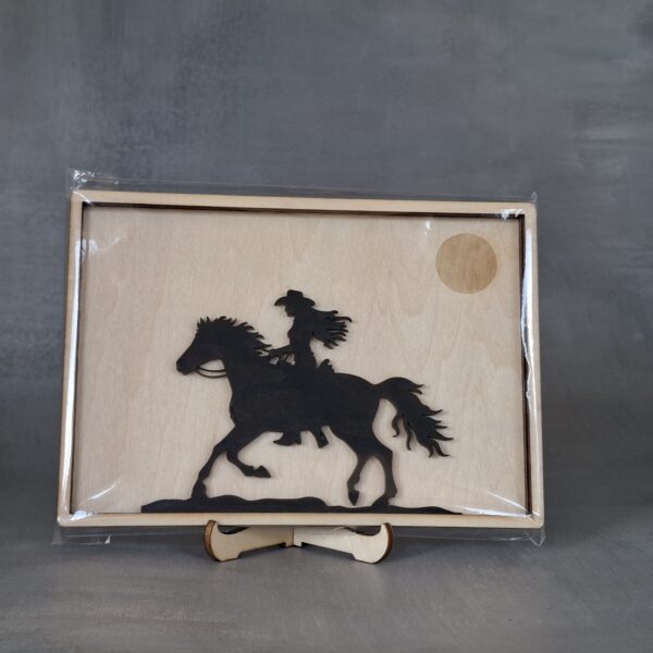 Cadre Fille à Cheval en Bois