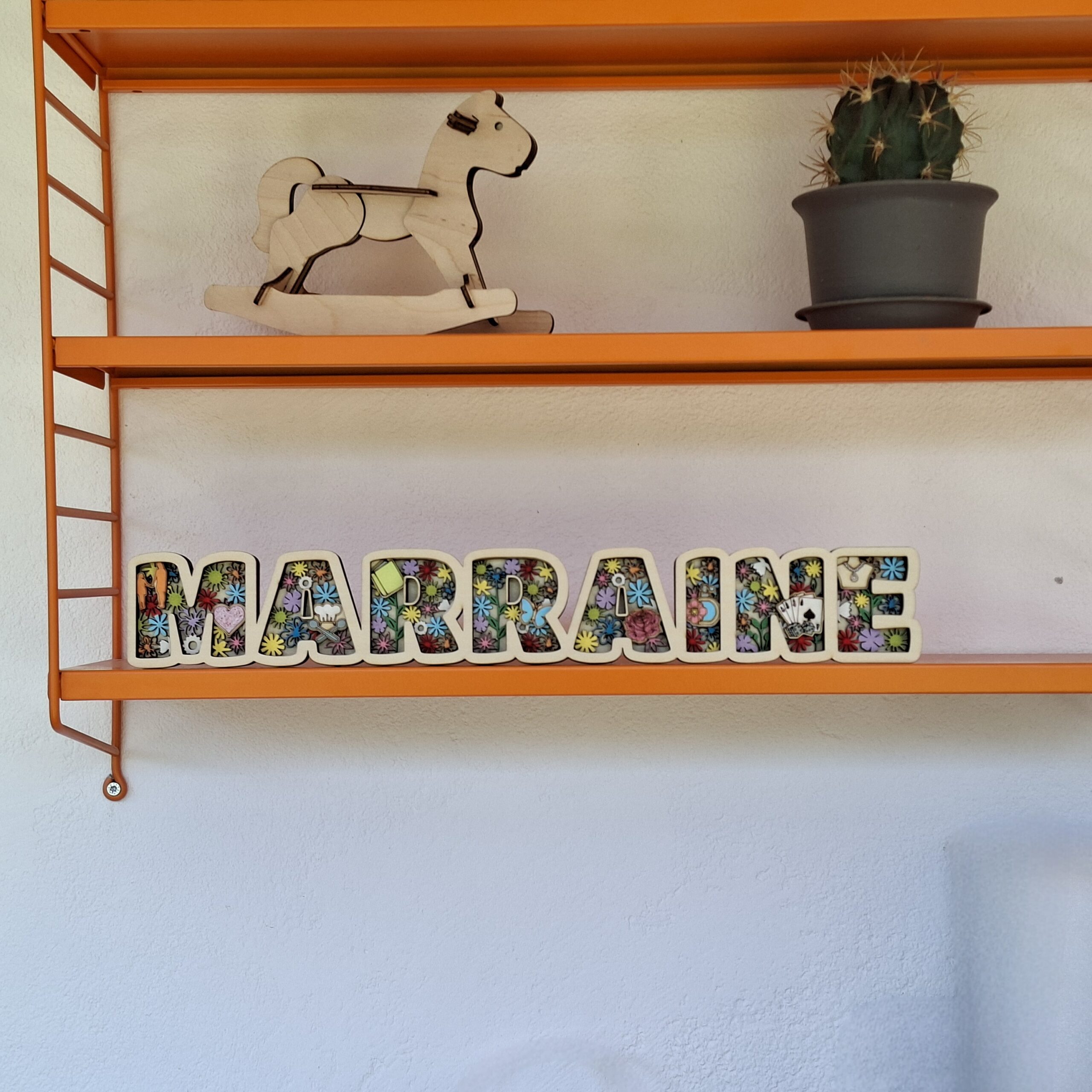 MARRAINE en bois multicouche 3D