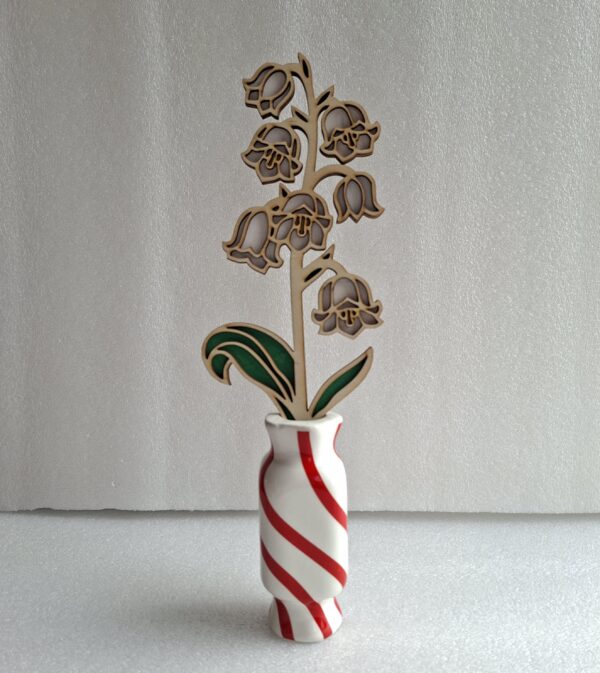 Fleur en bois 2D Peint a la main Muguet