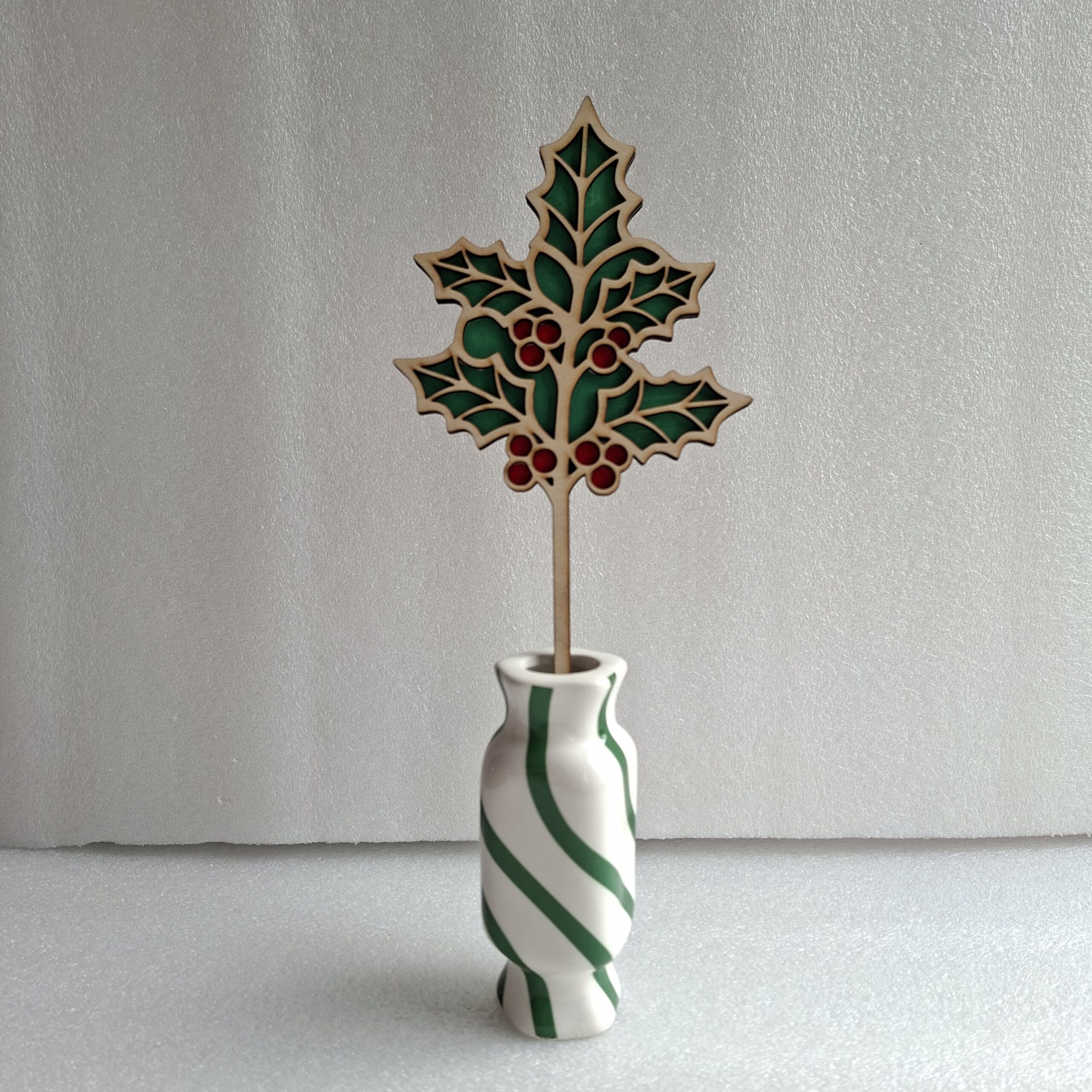 Fleur en bois 2D Peint a la main du Houx