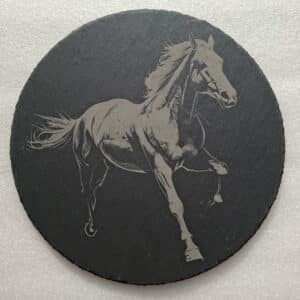 Gravure d'un cheval Ardoise Ronde