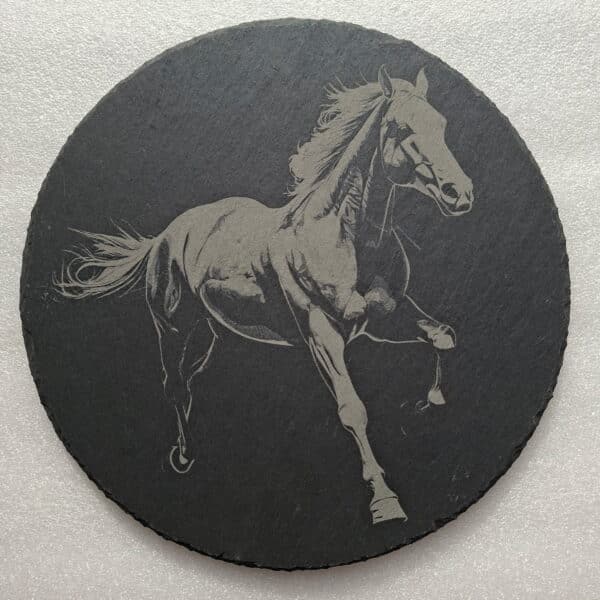 Gravure d'un cheval Ardoise Ronde