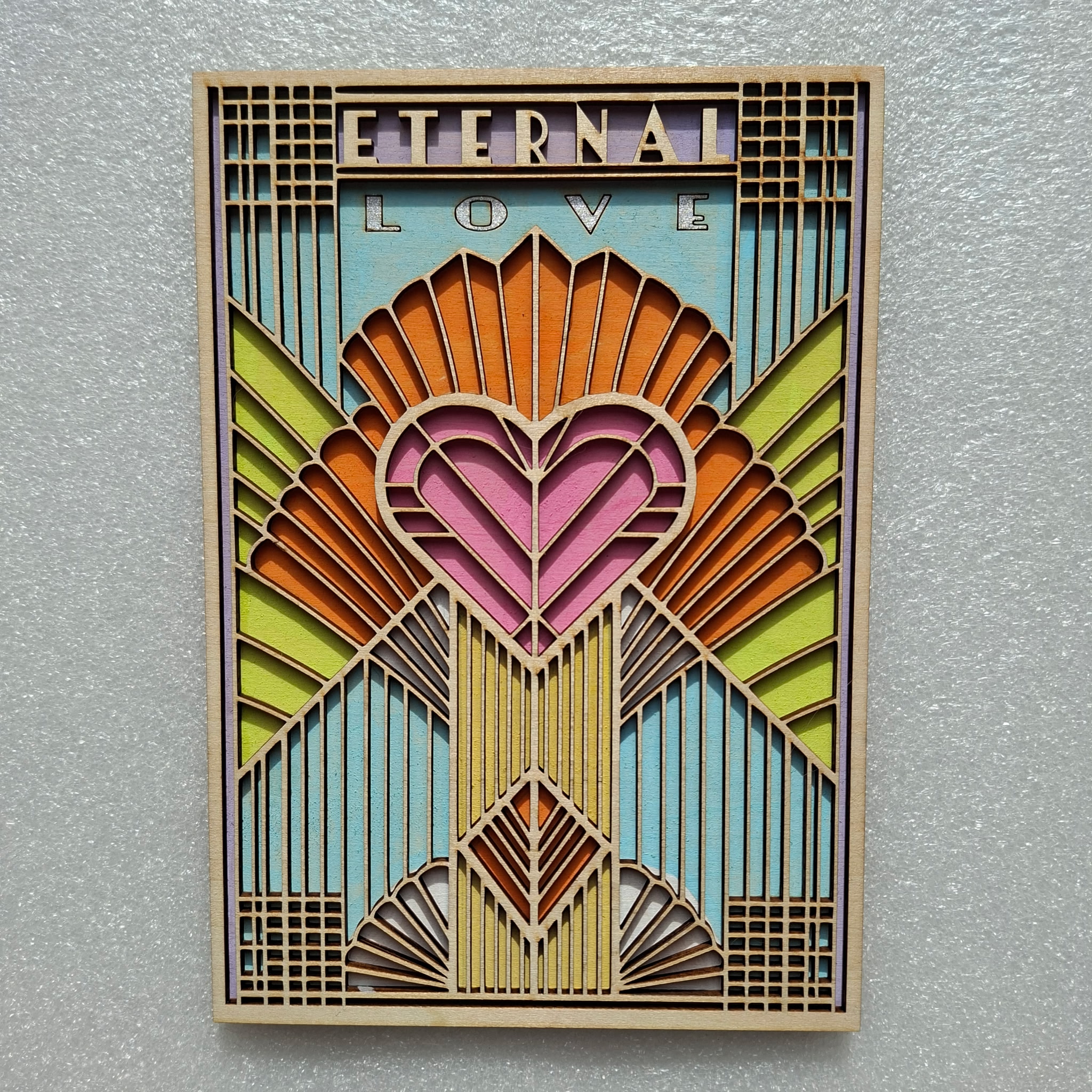 Cadre LOVE décoratif en bois