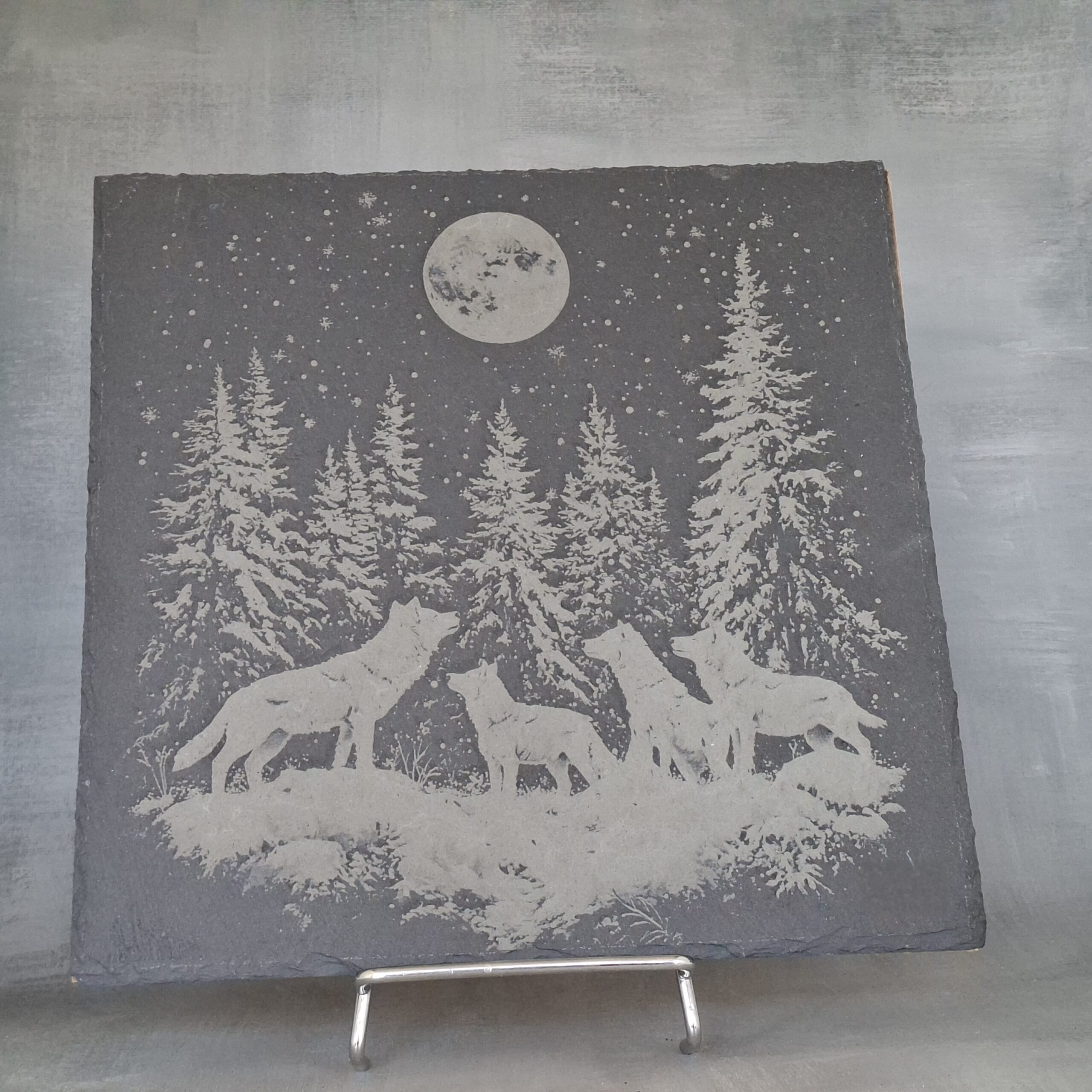 Gravure d'une scène de loups sous la lune