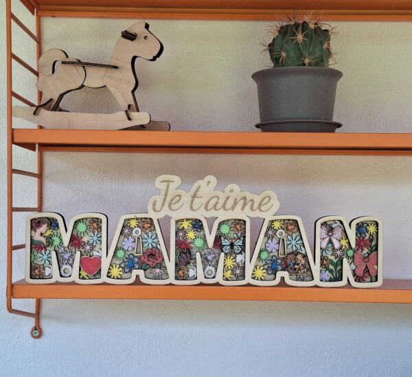 Prénom Maman Je t'aime en bois 3D