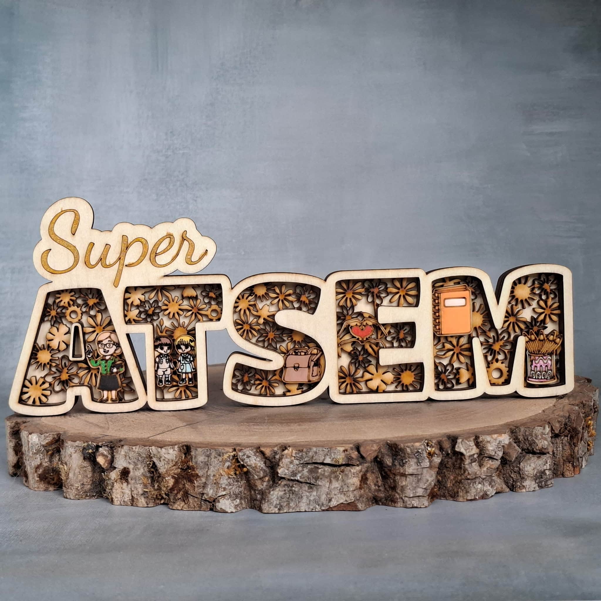 Cadeau orginal pour ATSEM - Super ATSEM bois – Image 3