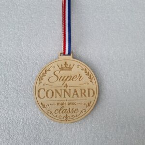 Médaille personnalisée super Connard en bois